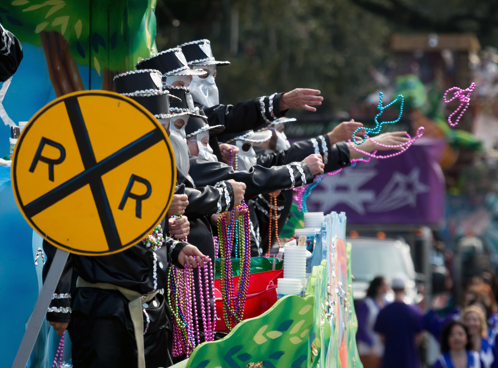 NO.kreweofcarrollton.020518488